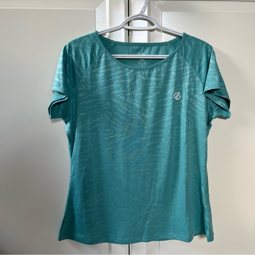 Dare 2B activewear top